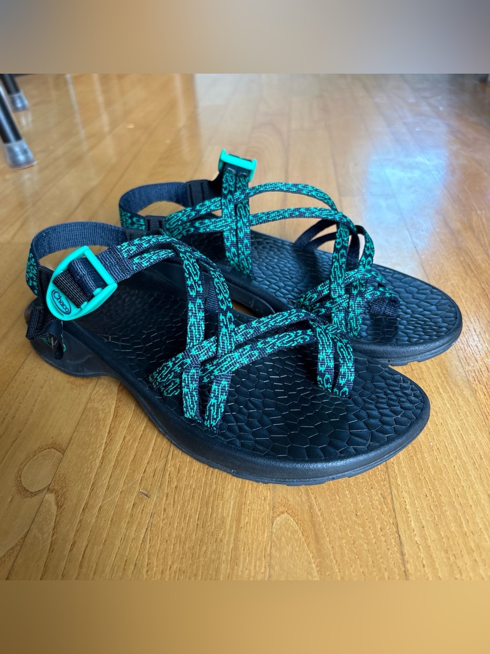 Chaco Women’s ZX/2 Classic Sandals Shoes Green Black Arch Support Toe Loop Sz 9